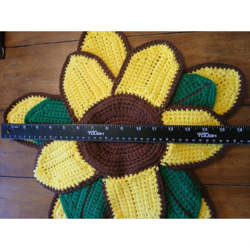 Set of‎ 2 crocheted sunflowers, intended for decorative purposes  16X16 #274C
